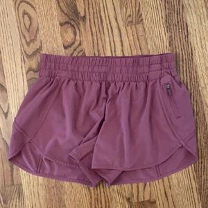 Lululemon Tracker Shorts-12